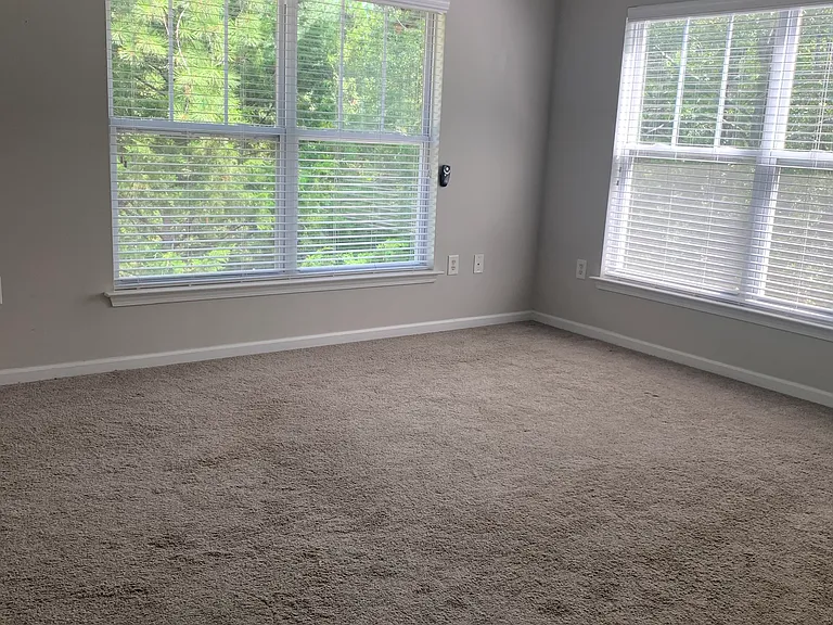 490 Barnett Shoals Rd #909 — Photo 8