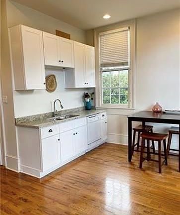 3rd image of 1457 Josephine St APT D
