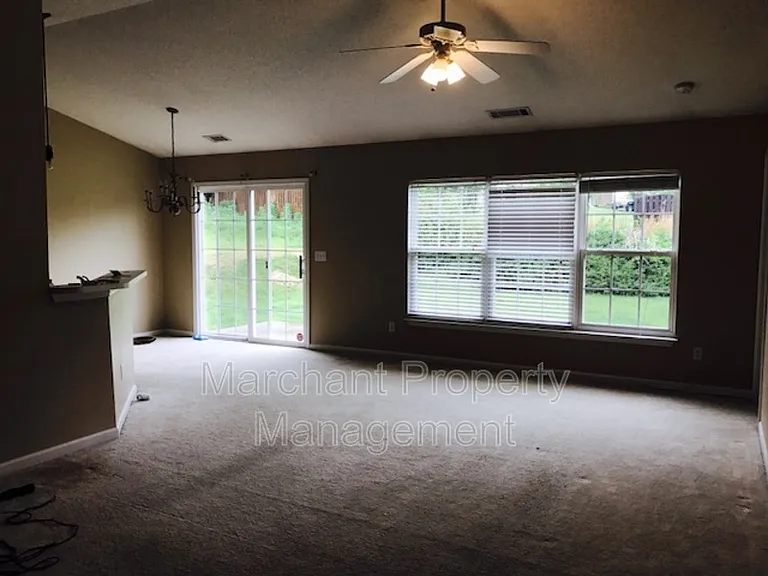 776 Waterbrook Ln — Photo 9