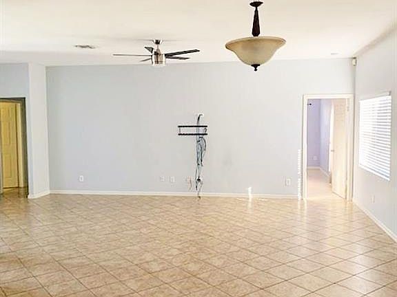 5th image of 4901 Bywood St