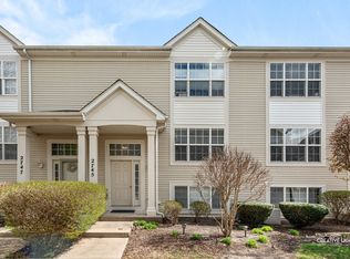 2745 Canyon Dr, Plainfield, IL