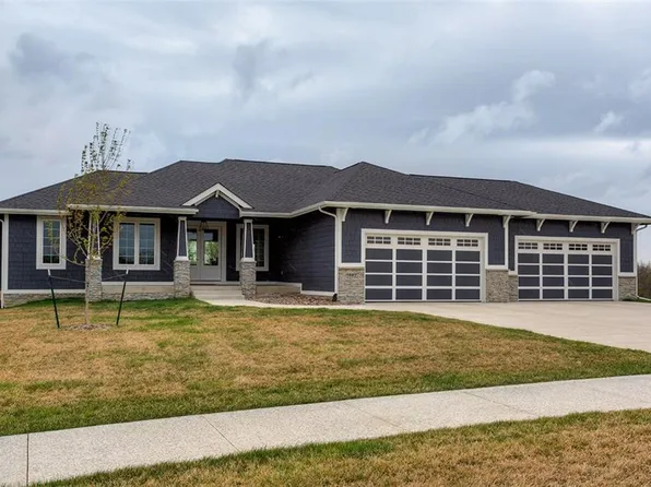 9889 NW 46th Ct, Polk City, IA 50226