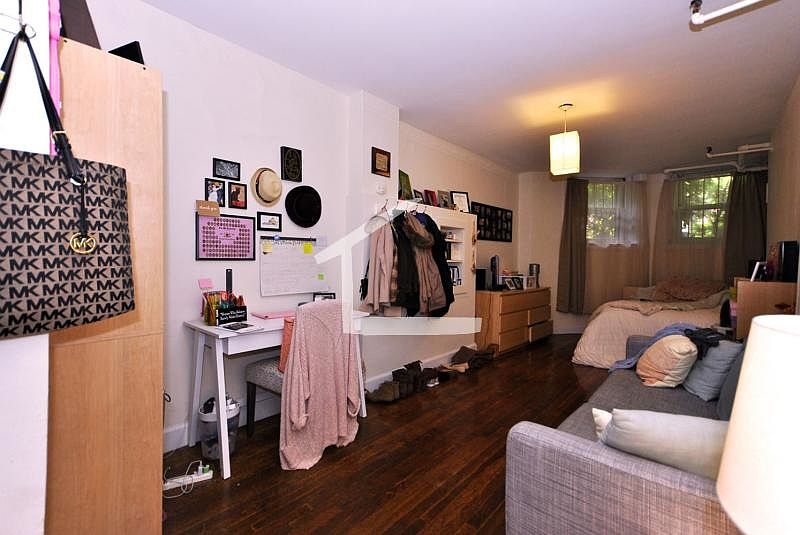 2nd image of 452 Beacon St #16G