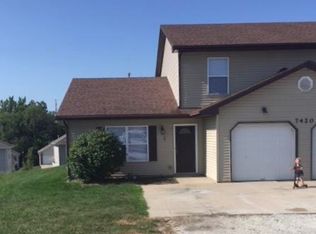 7420 E Saint Charles Rd #B, Columbia, MO 65202