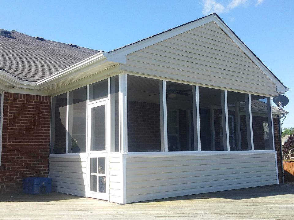 2nd image of 2227 Harton Ln