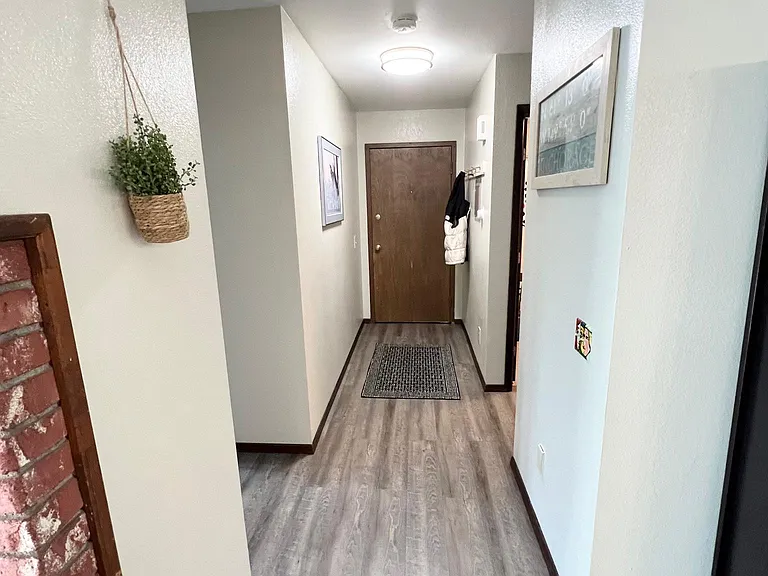 11527 Heritage Ct #2 — Photo 9