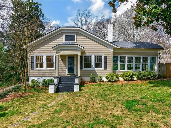 304 E Jackson St, Buford, GA 30518