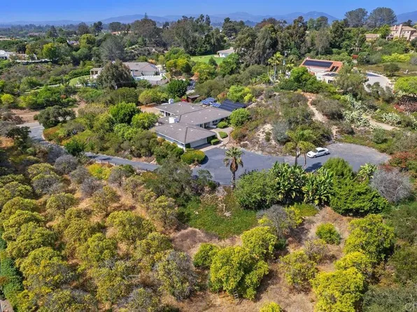 5383 El Secreto, Rancho Santa Fe, CA 92067