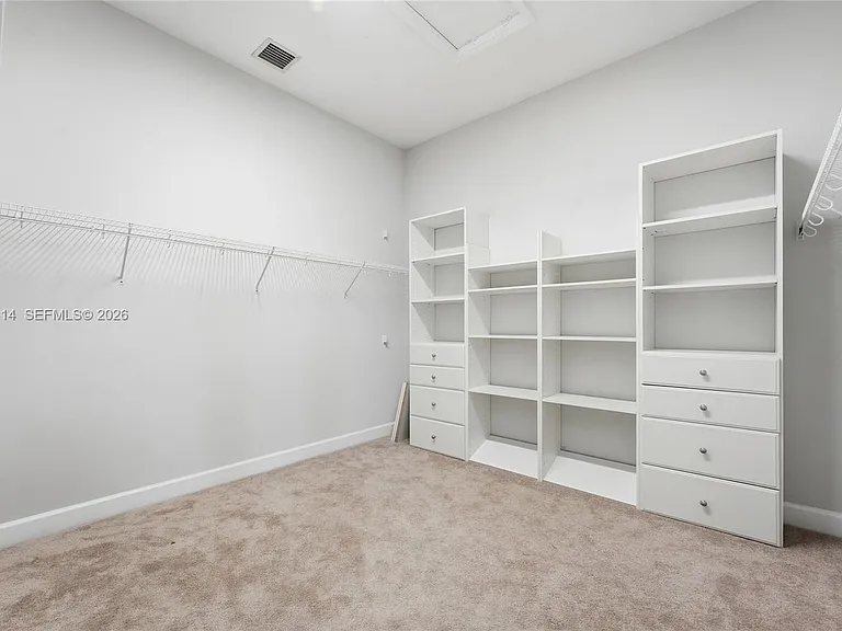 15239 Goldfinch Cir — Photo 23