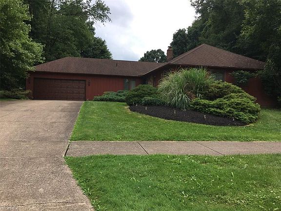 2nd image of 6720 Strathmore Dr