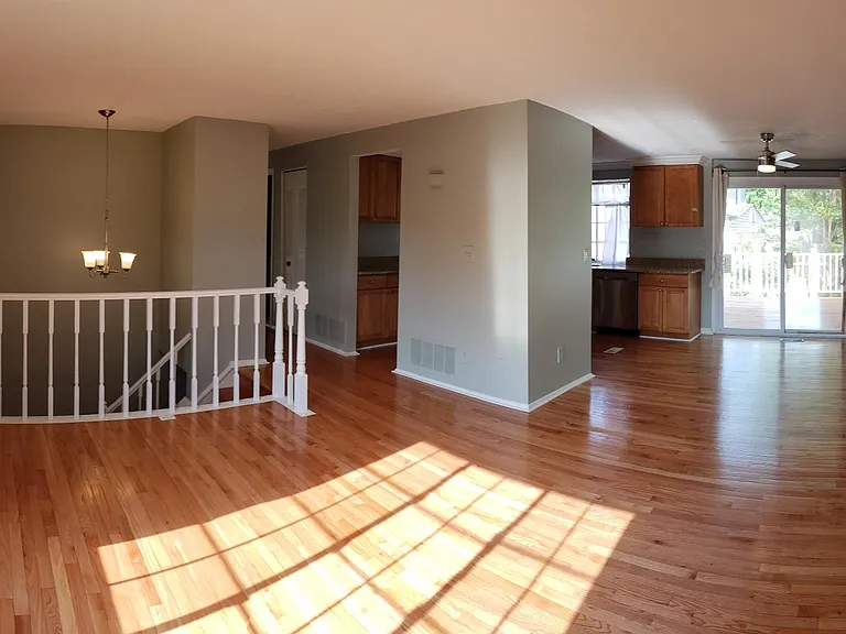 4001 Pickstone Dr — Photo 1