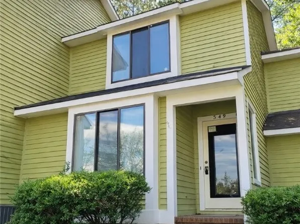 549 Cypress Trace Dr, Fayetteville, NC 28314