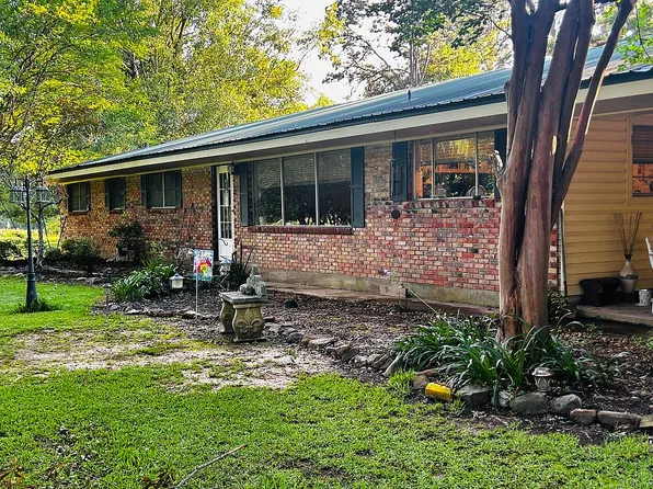 520 Crawford Loop, Pollock, LA 71467