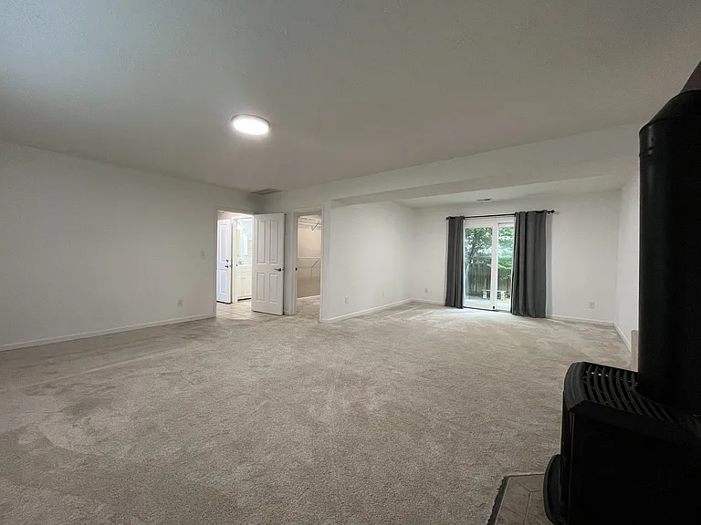 17688 NW Dogwood Ct — Photo 39