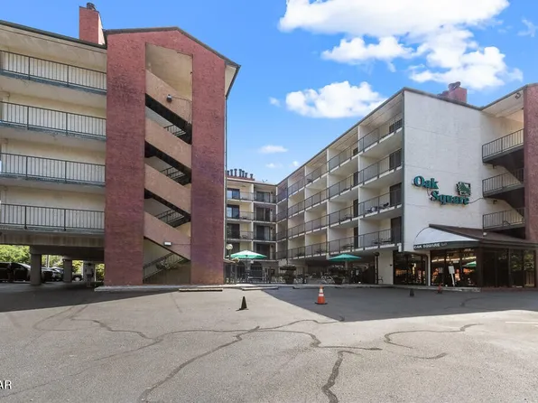 685 River Rd #214, Gatlinburg, TN 37738