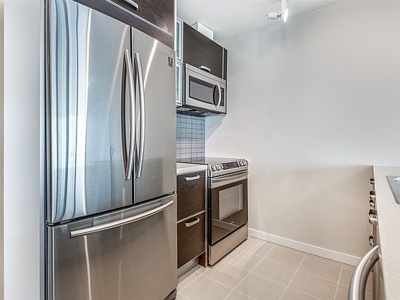 3rd image of 13688 100th Ave #2703