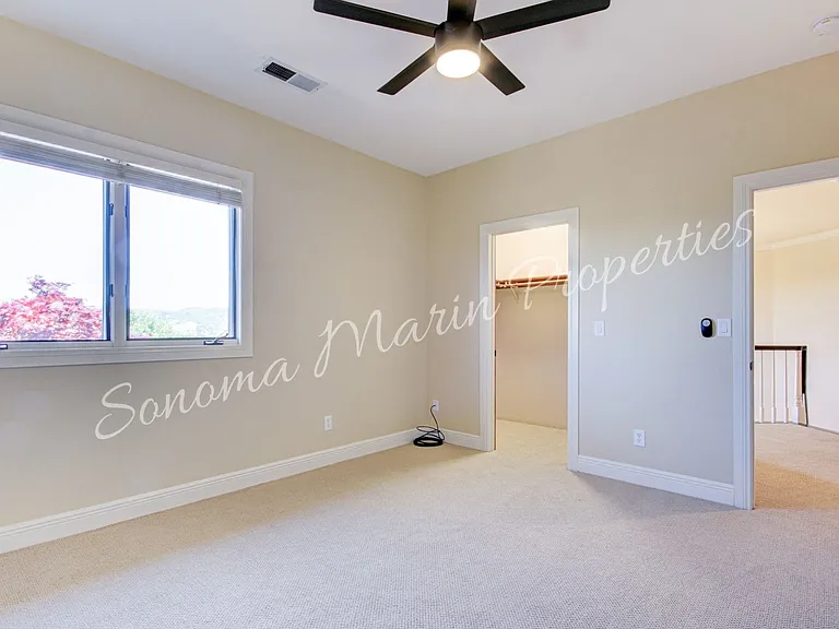 4626 Bennett View Dr — Photo 35