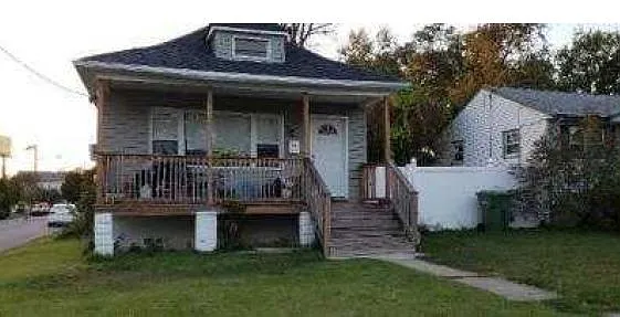 23 Burchard St photo 1
