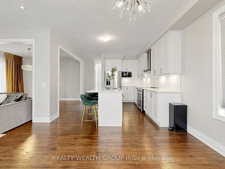 29 Frederick Pearson St — Photo 8