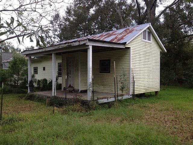 1st image of 66359 Markham Dr