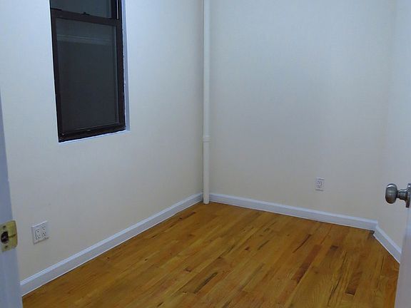 5th image of 225 E 89th St APT B3