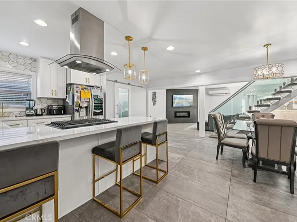 2120 Ronsard Rd, Rancho Palos Verdes, CA 90275