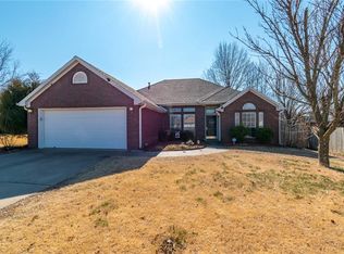 4427 W Patrick St, Fayetteville, AR 72704