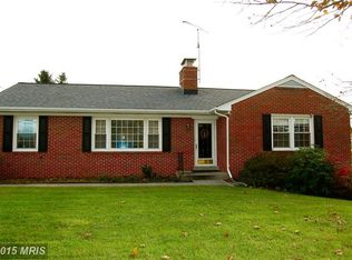 25201 Woodfield Rd, Damascus, MD 20872