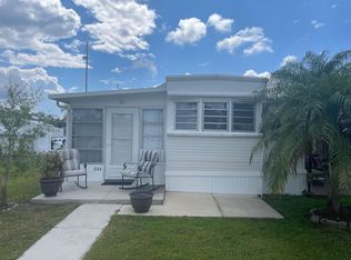 100 Barefoot Williams Rd #244, Naples, FL 34113