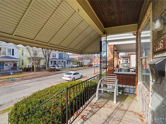 5th image of 5126 Globe Ave