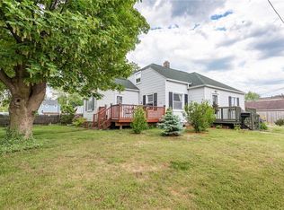 127 Point Pleasant Rd, Rochester, NY 14622