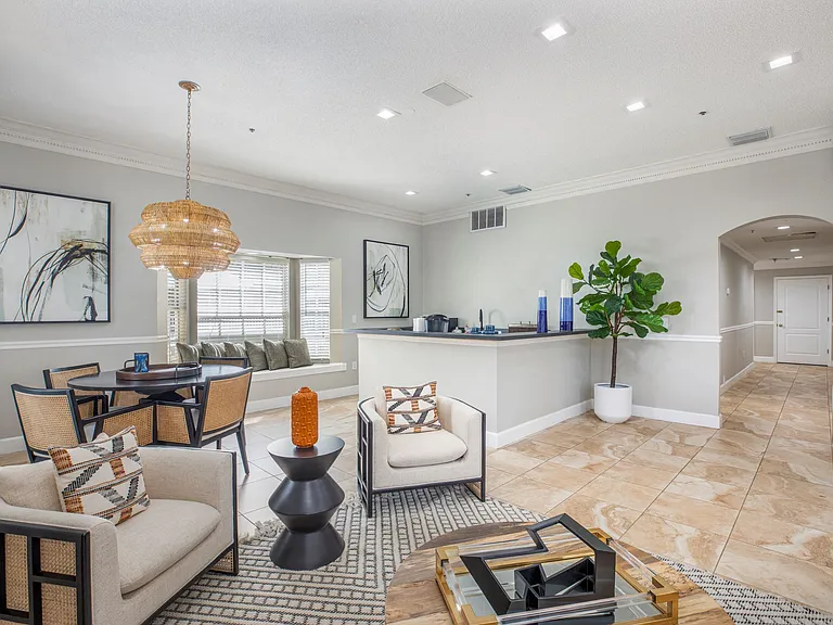 Reserve at Lakeland Apartment Homes — Photo 20