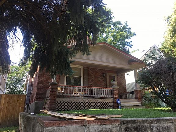 2nd image of 3527 Windsor Ave