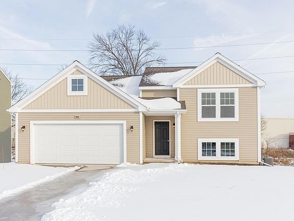 2nd image of 1045 Sunfield Dr
