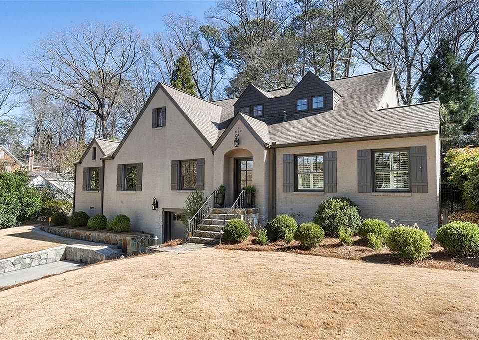 1st image of 712 Gladstone Rd NW