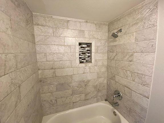 5th image of 3209 Milburn St