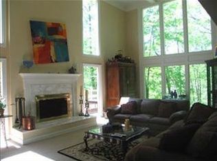 988 Oakwood Ave, Dayton, OH 45419