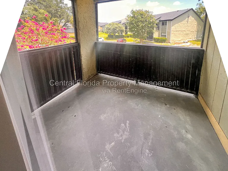 954 N Lake Destiny Rd #1-H — Photo 5