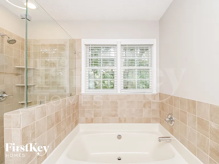 9 Park Village Ct — Photo 12