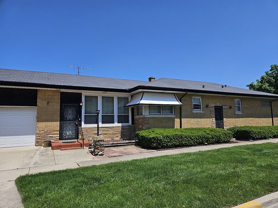 1st image of 2700 N 73rd Ave