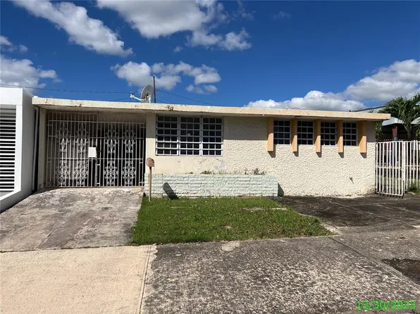 Calle Margarita E #1, Bayamon, PR 00957
