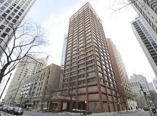 247 E Chestnut St APT 1204, Chicago, IL 60611