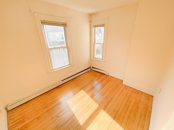 Bedroom (First Floor)