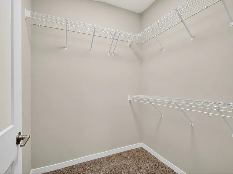 Lexington Park Townhome Rentals — Photo 16