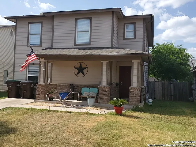 3 bed, 2.5 bath, 1880 sqft, $1,650 — Photo 2