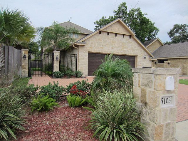 1st image of 5103 Country Club Dr