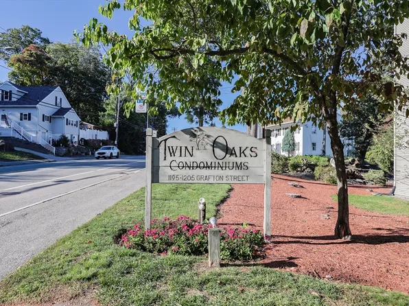 1203 Grafton St Unit 38, Worcester, MA 01604