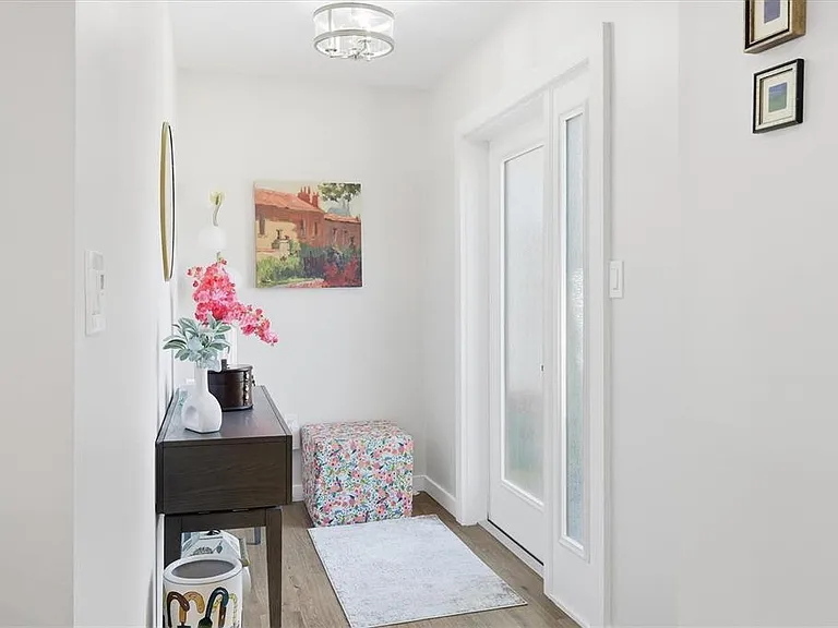 5247 Carmilfra Dr — Photo 14
