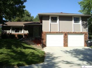 1853 N 150th Ct, Omaha, NE 68154