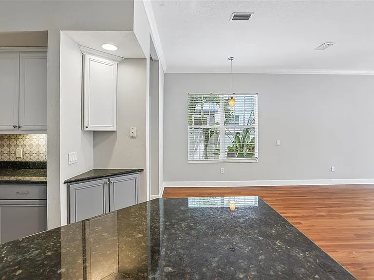 502 S Lincoln Ave — Photo 21